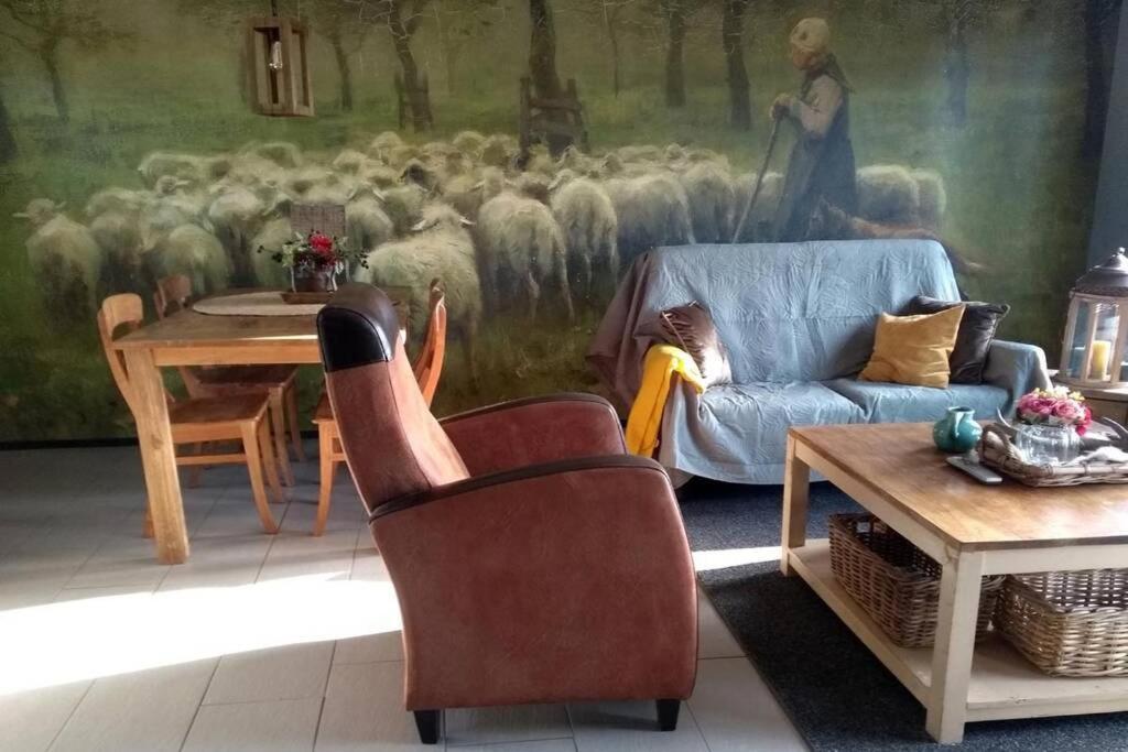 De Schaapskooi - Knus Veluws Vakantiehuisje Ede Esterno foto
